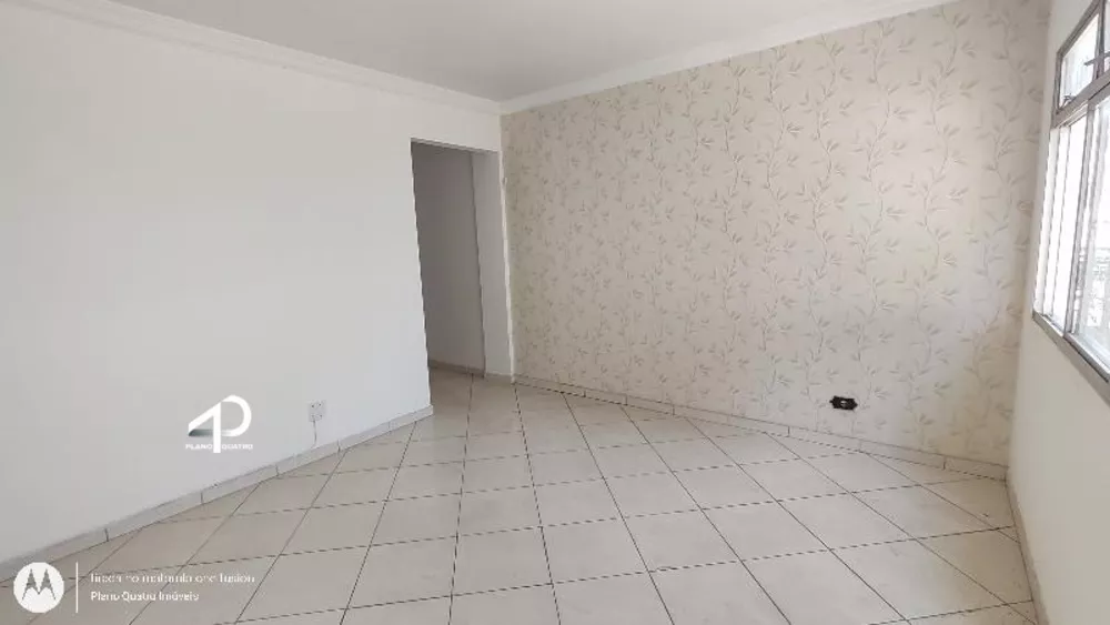 Apartamento à venda com 3 quartos, 69m² - Foto 4