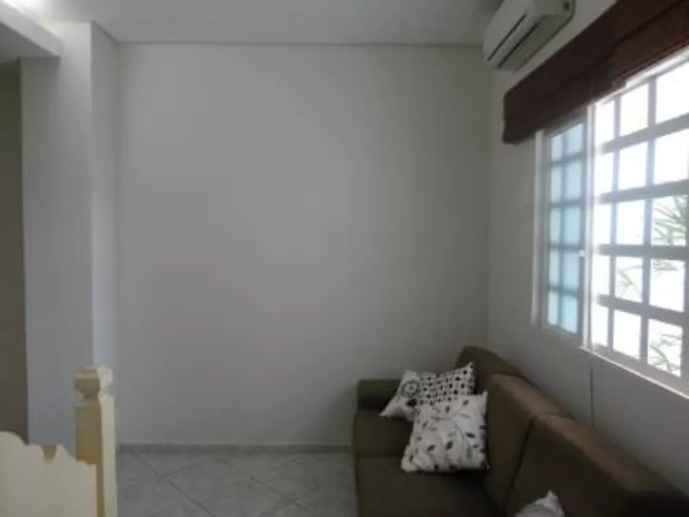 Casa à venda com 4 quartos, 388m² - Foto 4