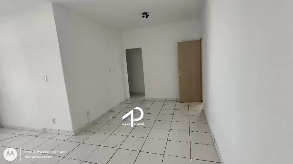 Apartamento à venda com 2 quartos, 90m² - Foto 2