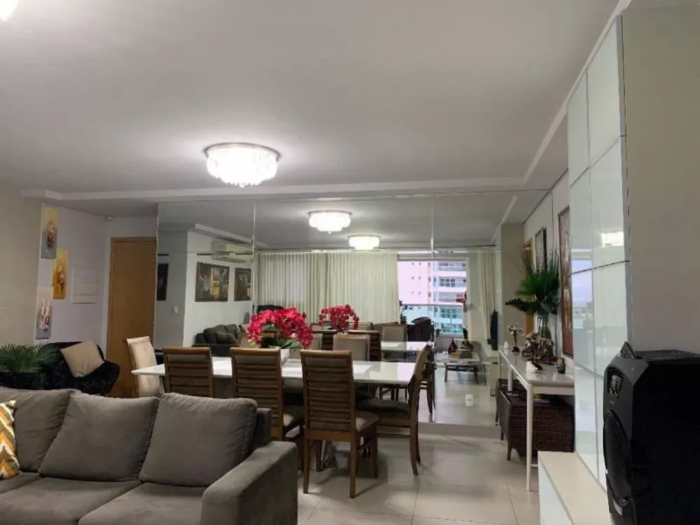 Apartamento, 3 quartos, 155 m² - Foto 1