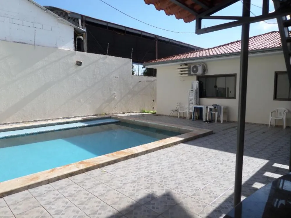 Casa, 4 quartos, 350 m² - Foto 23