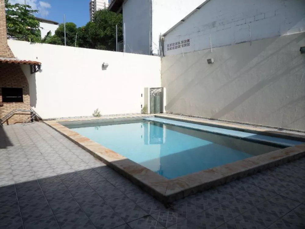 Casa, 4 quartos, 350 m² - Foto 1