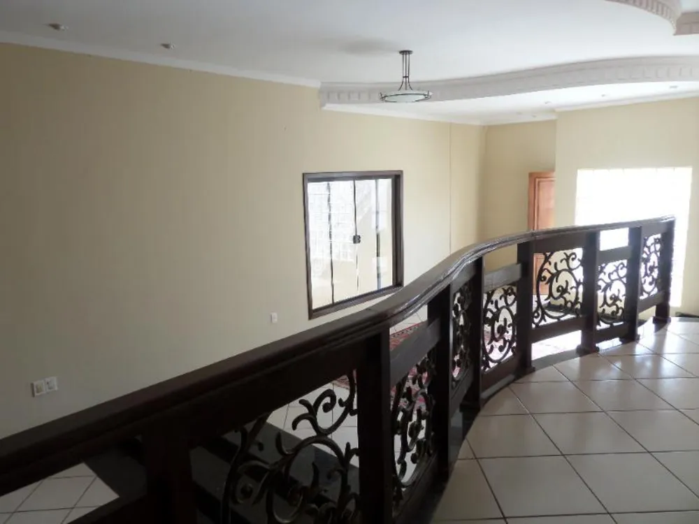 Casa, 4 quartos, 350 m² - Foto 12