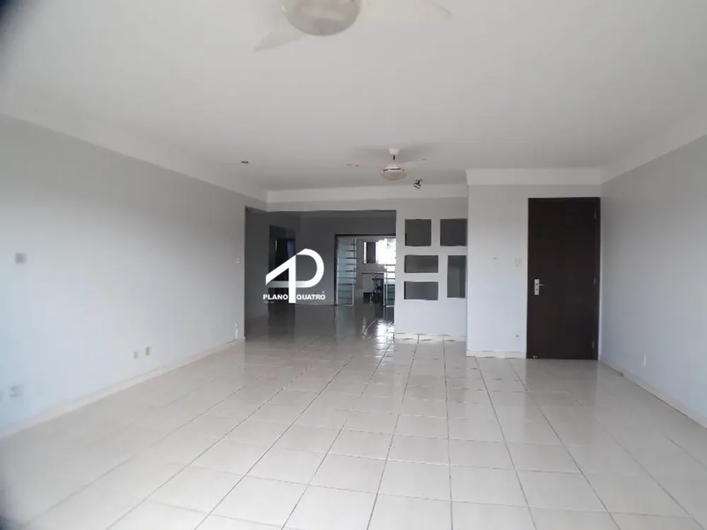 Apartamento, 3 quartos, 206 m² - Foto 2