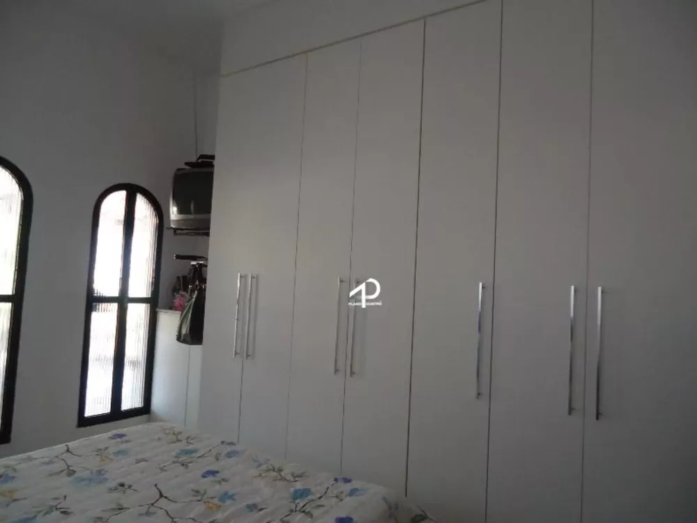 Casa, 3 quartos, 332 m² - Foto 2