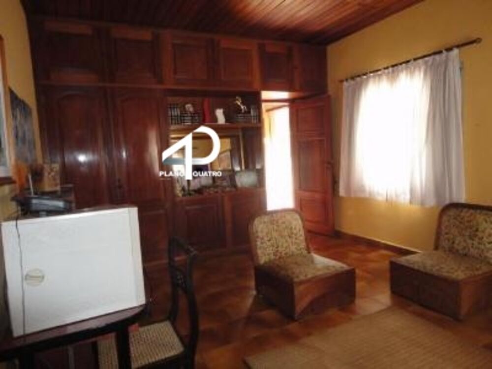 Casa à venda com 4 quartos, 278m² - Foto 6