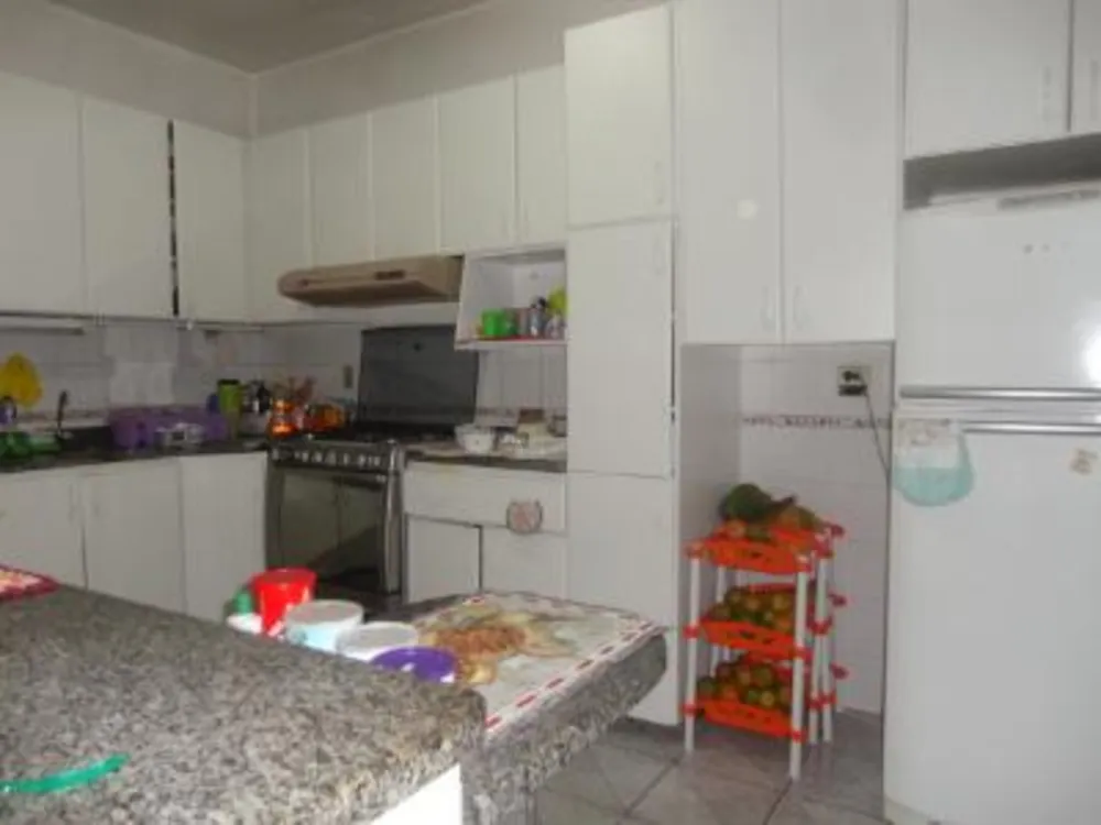 Casa, 6 quartos, 300 m² - Foto 7