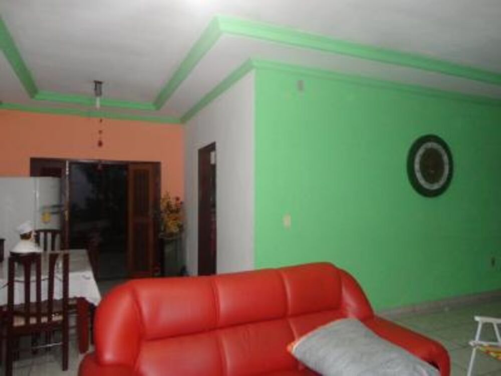 Casa à venda com 6 quartos, 300m² - Foto 2
