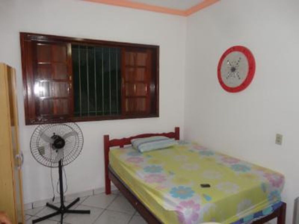 Casa à venda com 6 quartos, 300m² - Foto 11