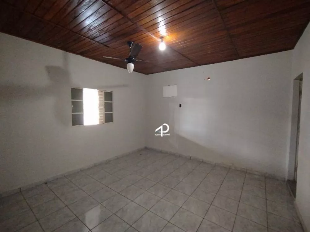 Casa, 3 quartos, 156 m² - Foto 2