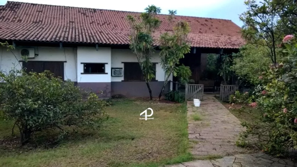 Casa à venda com 4 quartos, 562m² - Foto 4