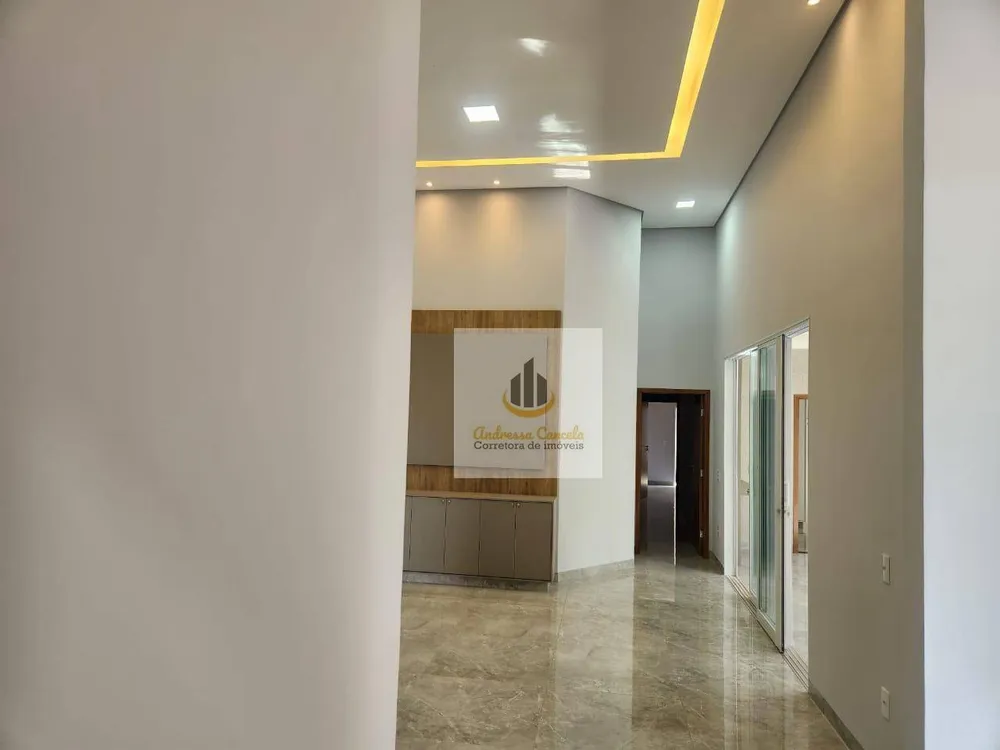 Casa, 3 quartos, 206 m² - Foto 1