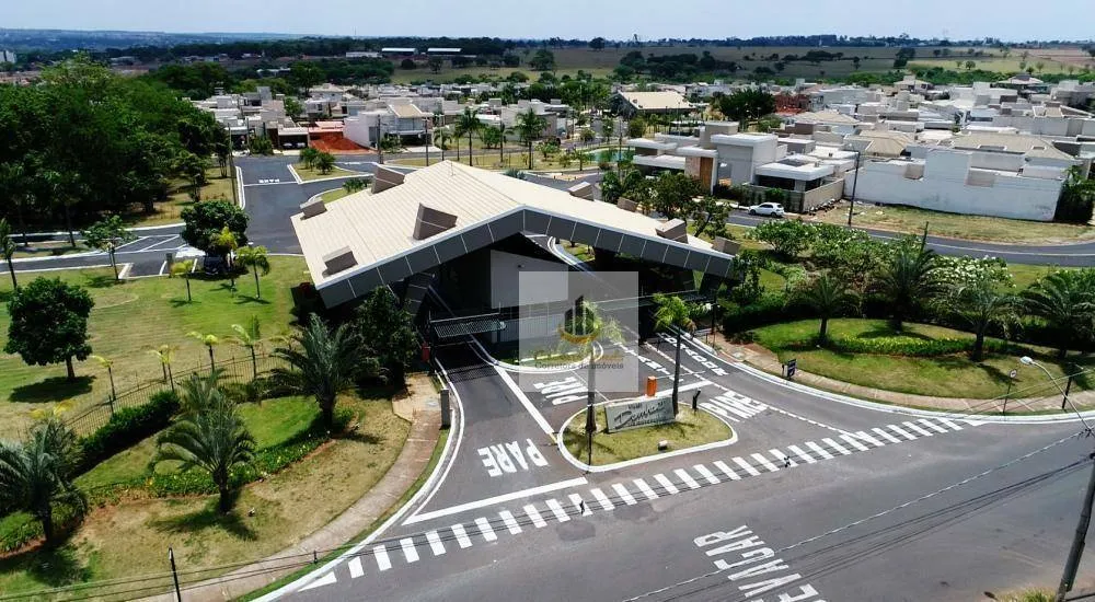 Loteamento e Condomínio, 326 m² - Foto 1