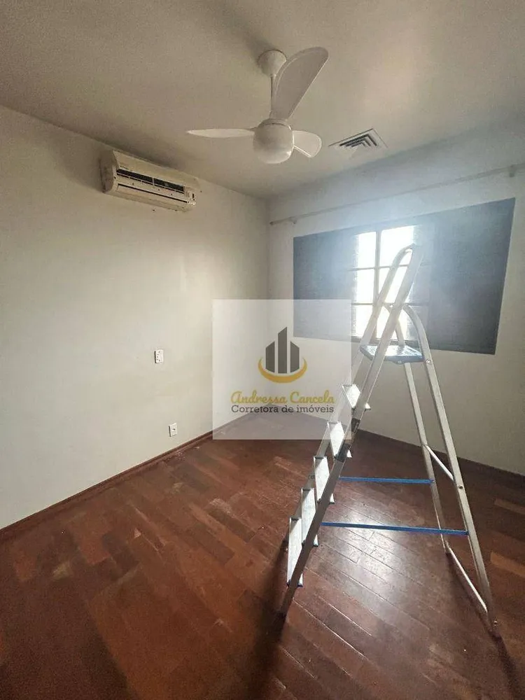 Sobrado, 4 quartos, 310 m² - Foto 1