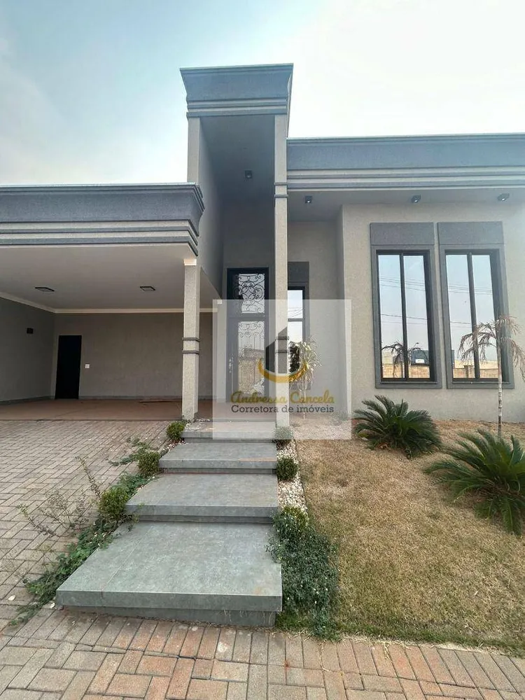 Casa, 3 quartos, 193 m² - Foto 1