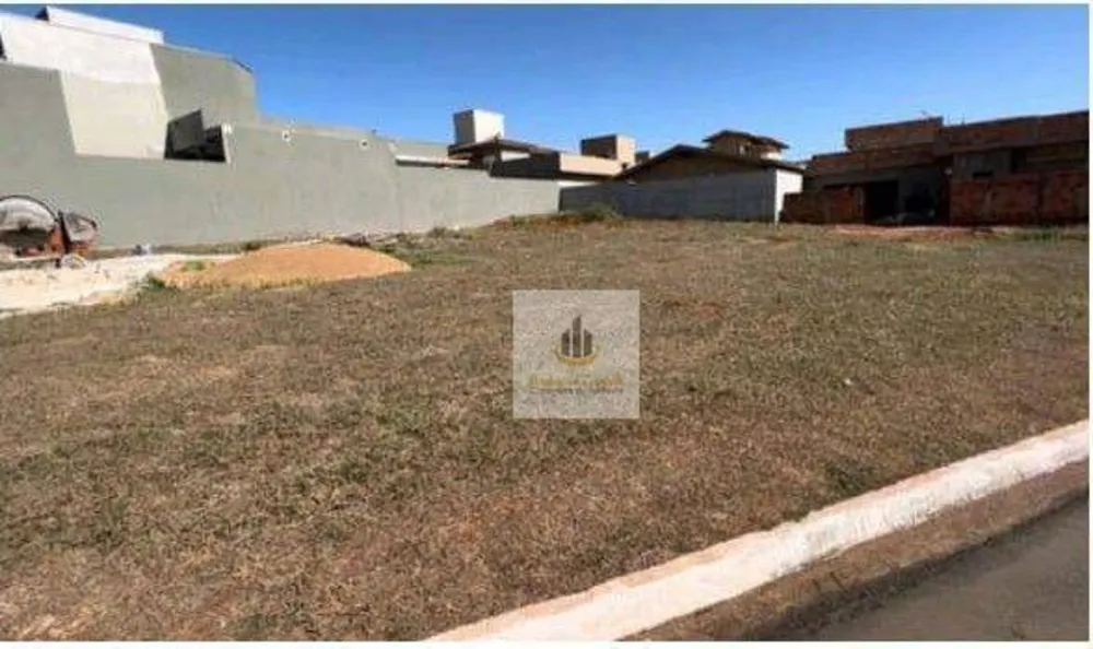 Loteamento e Condomínio, 682 m² - Foto 2