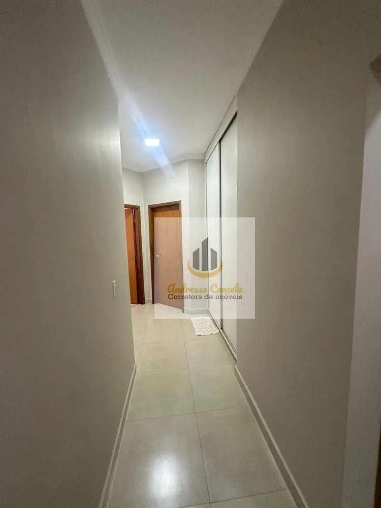 Casa, 4 quartos, 250 m² - Foto 4