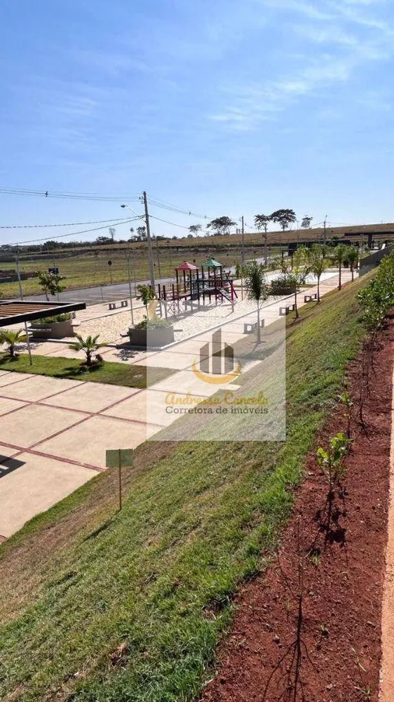 Loteamento e Condomínio, 300 m² - Foto 2