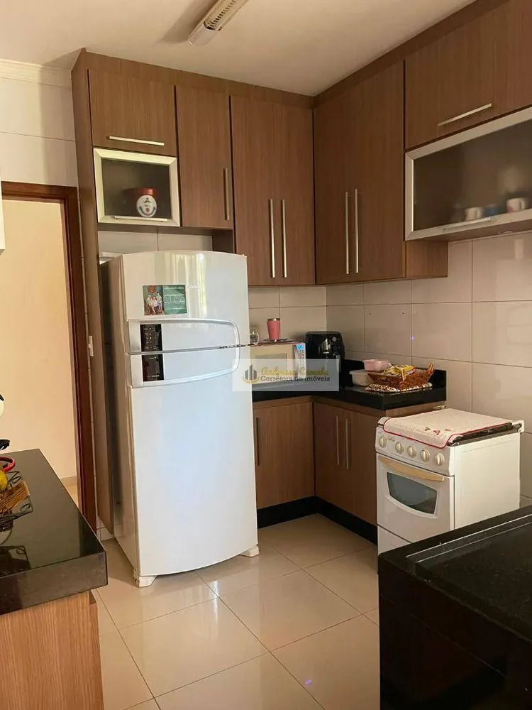Apartamento, 3 quartos, 102 m² - Foto 2