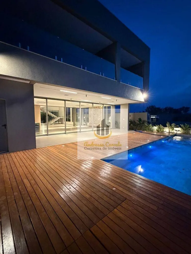 Sobrado, 4 quartos, 483 m² - Foto 1