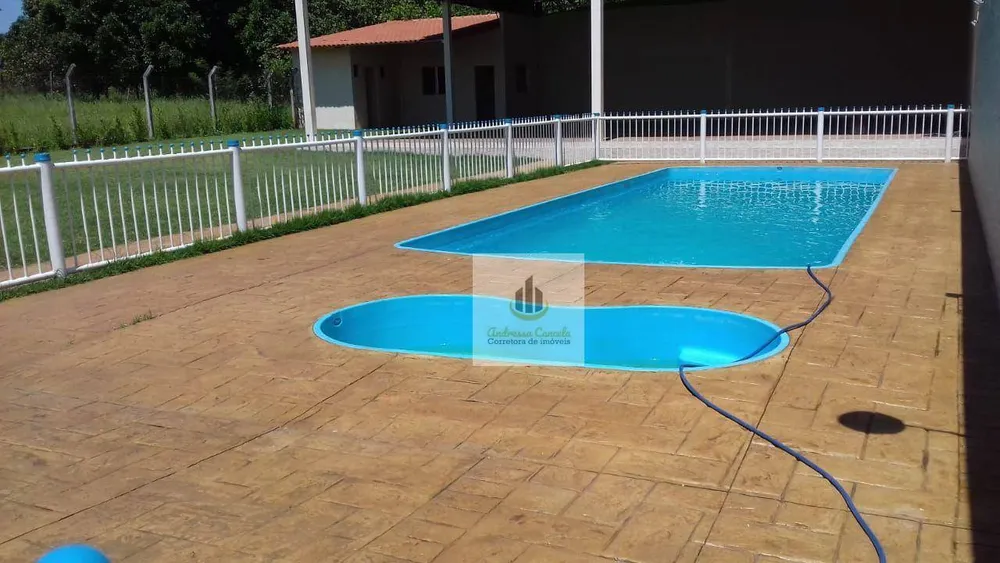 Chácara, 3 quartos, 1150 m² - Foto 2
