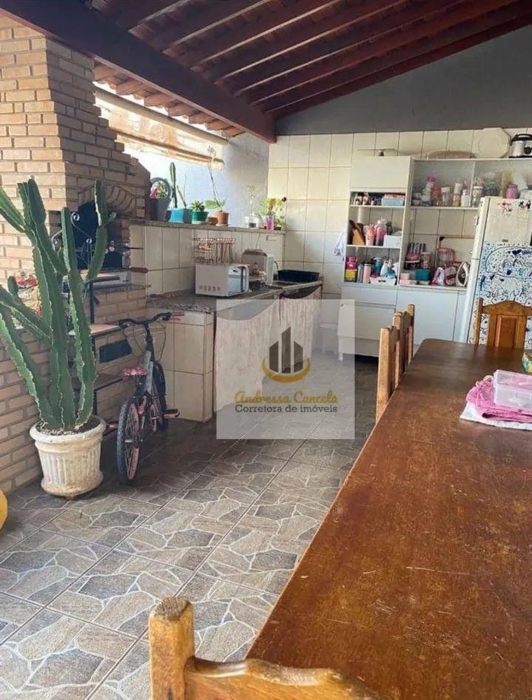 Casa, 3 quartos, 250 m² - Foto 2