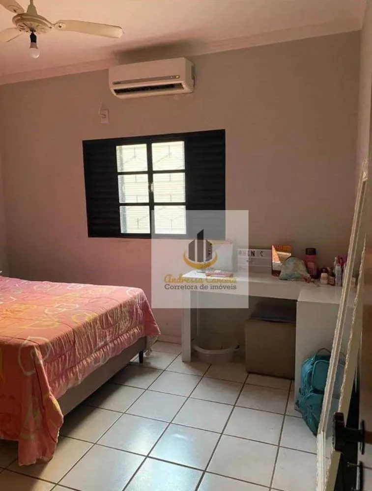 Casa, 3 quartos, 250 m² - Foto 3
