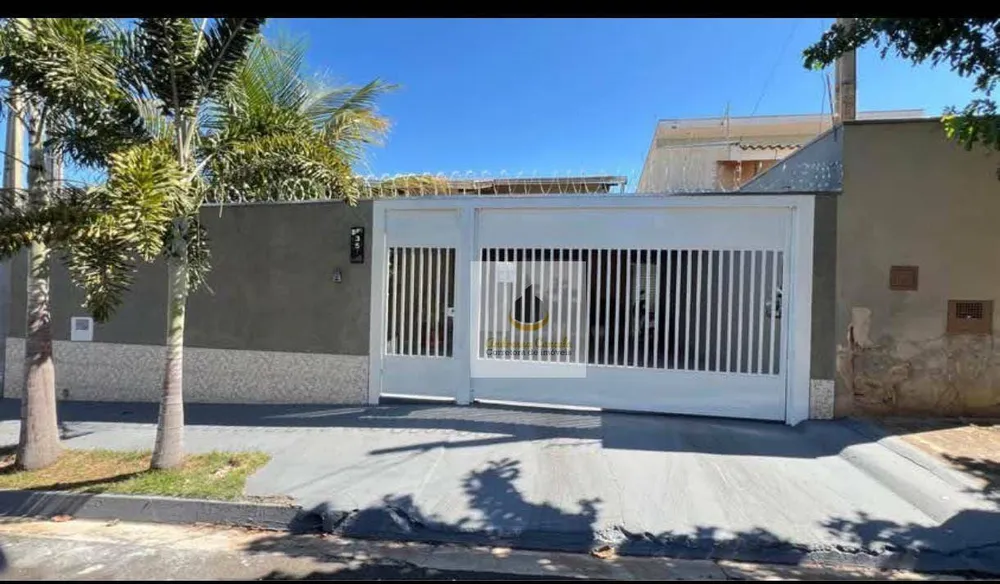 Casa, 3 quartos, 240 m² - Foto 1