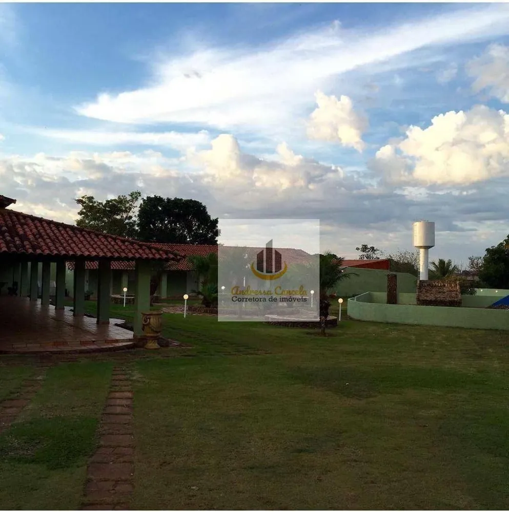 Chácara, 4 quartos, 6000 m² - Foto 1