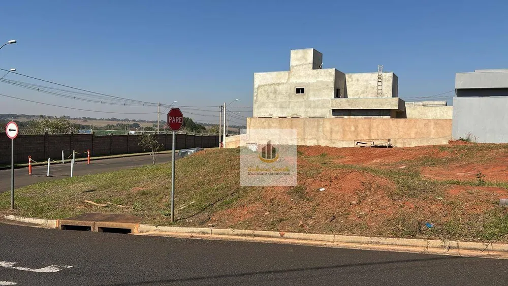Loteamento e Condomínio, 290 m² - Foto 1