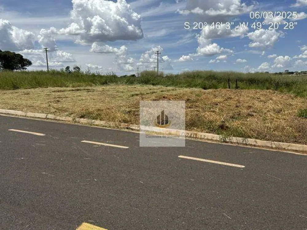 Loteamento e Condomínio, 205 m² - Foto 1