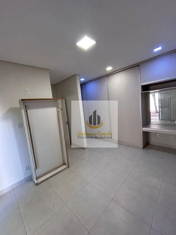 Casa, 3 quartos, 220 m² - Foto 3