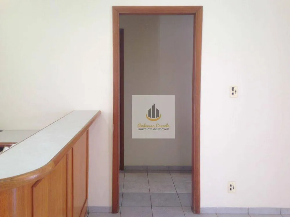 Casa, 3 quartos, 250 m² - Foto 4