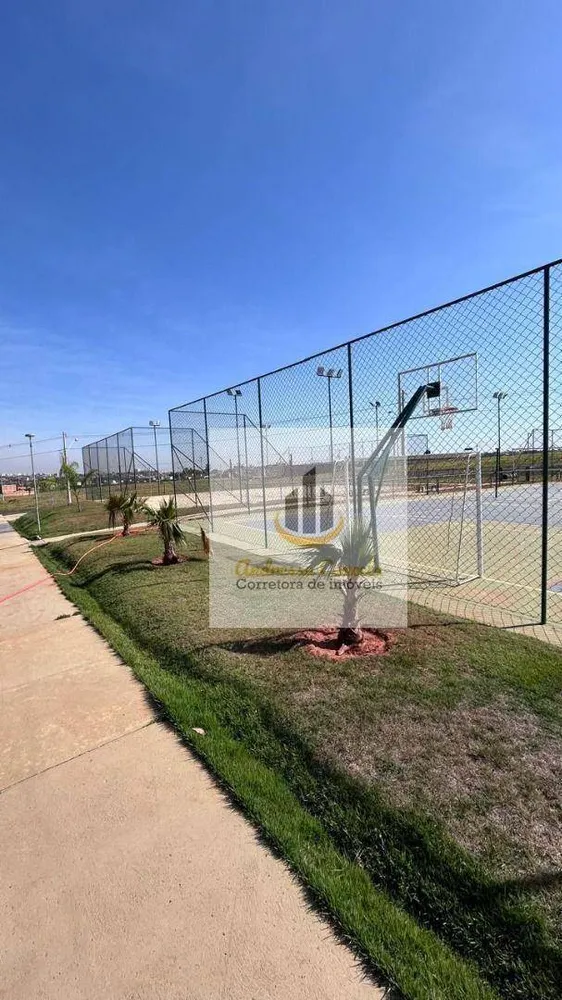 Loteamento e Condomínio, 300 m² - Foto 1