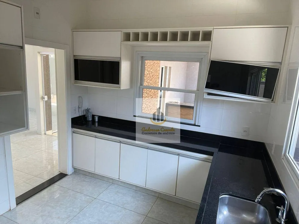 Casa, 4 quartos, 270 m² - Foto 3