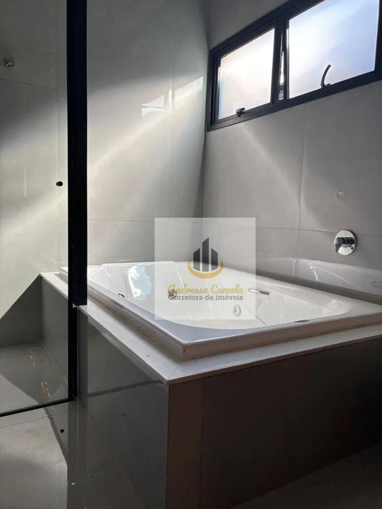 Casa, 3 quartos, 209 m² - Foto 4