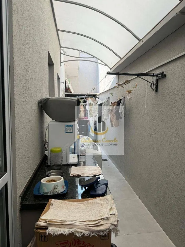 Casa, 3 quartos, 194 m² - Foto 1