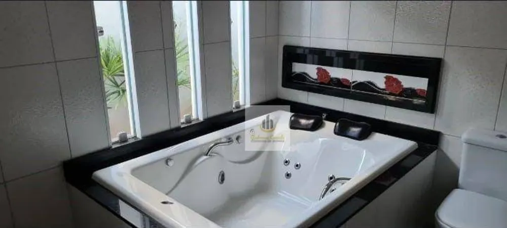 Casa, 3 quartos, 230 m² - Foto 2