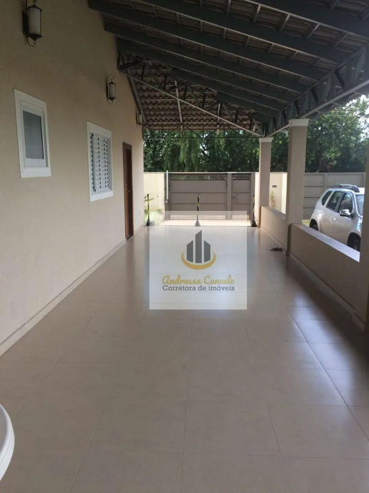 Chácara, 4 quartos, 2000 m² - Foto 1