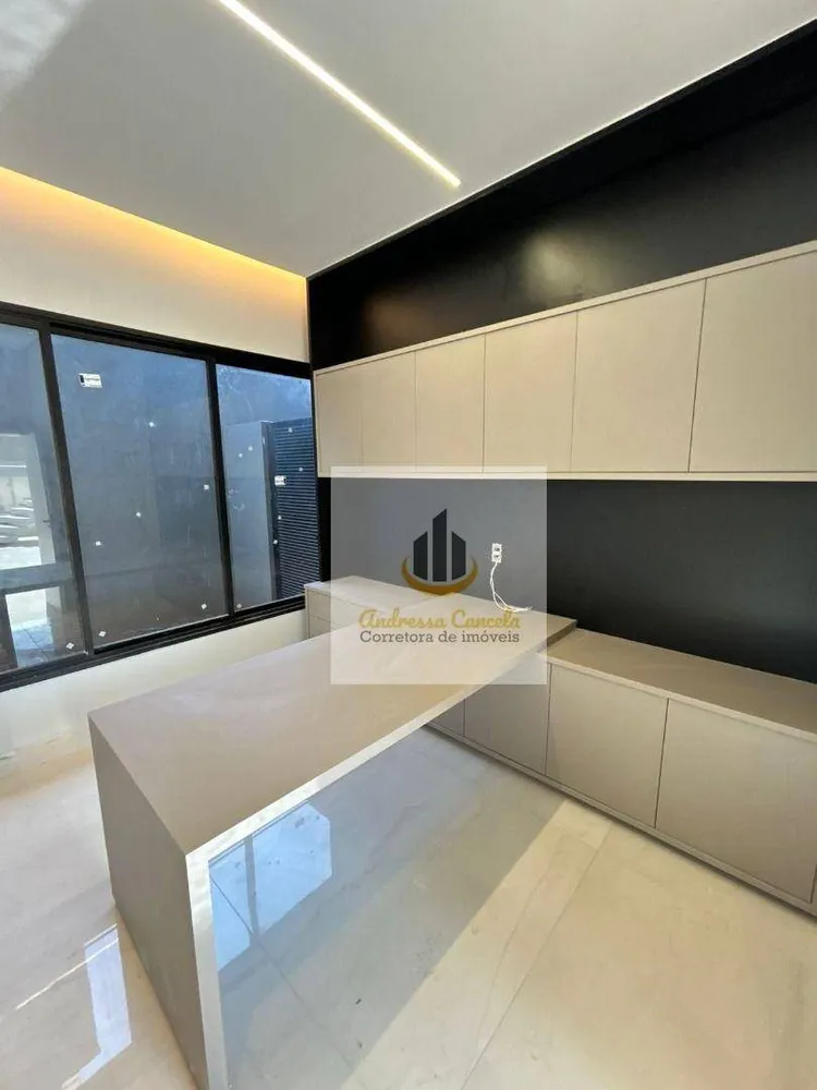 Sobrado, 4 quartos, 481 m² - Foto 1