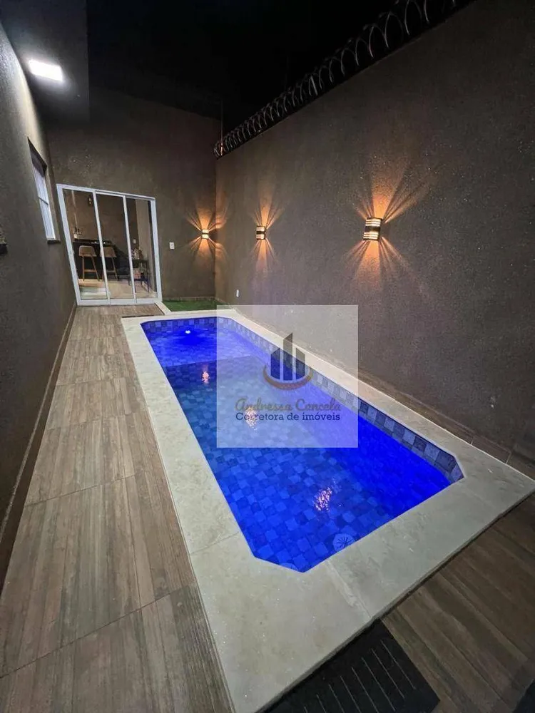 Casa, 3 quartos, 184 m² - Foto 1