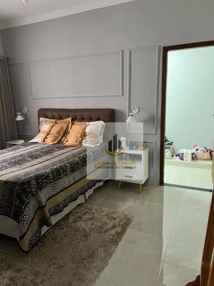 Casa, 3 quartos, 184 m² - Foto 4