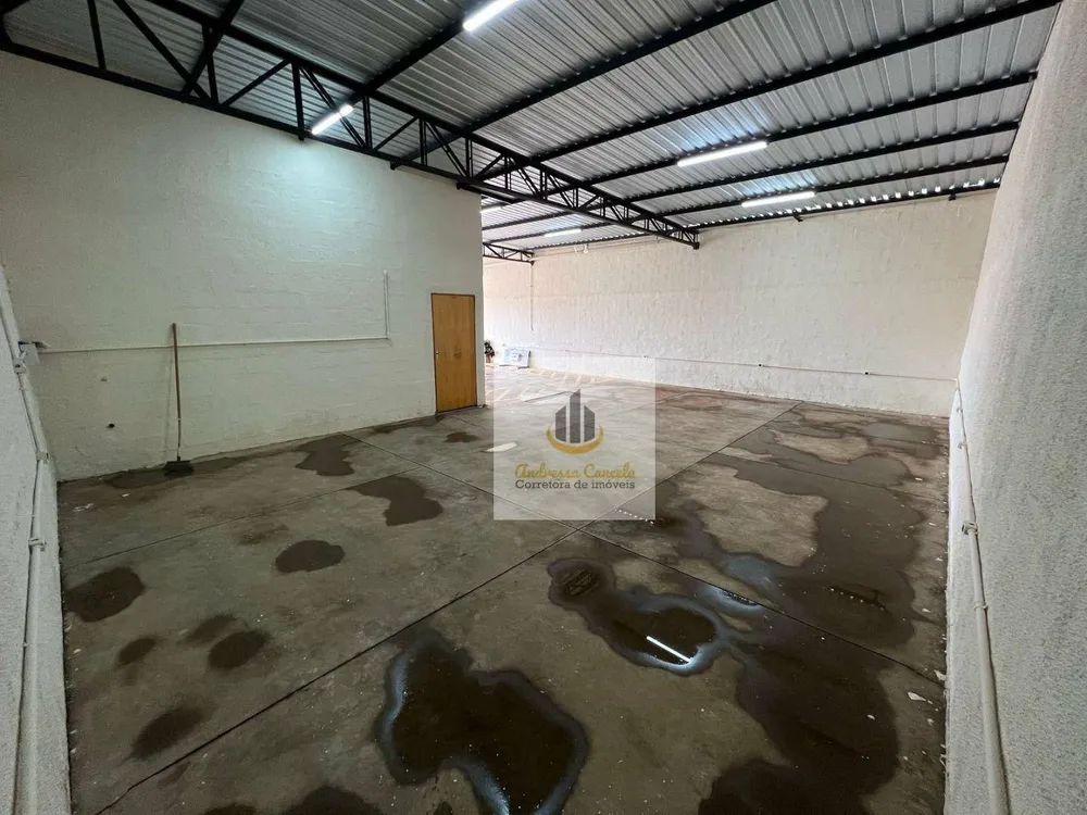 Loja-Salão, 200 m² - Foto 1