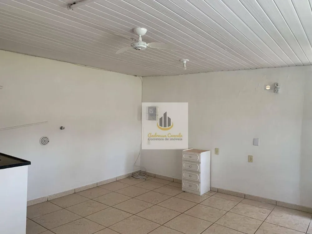 Casa, 4 quartos, 300 m² - Foto 1