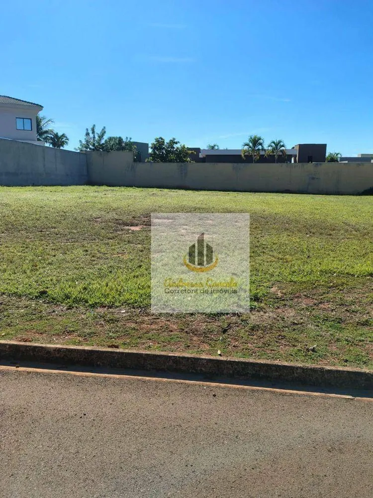 Loteamento e Condomínio, 720 m² - Foto 1