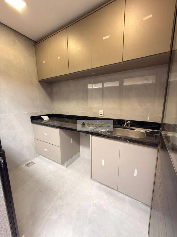 Casa, 4 quartos, 350 m² - Foto 1