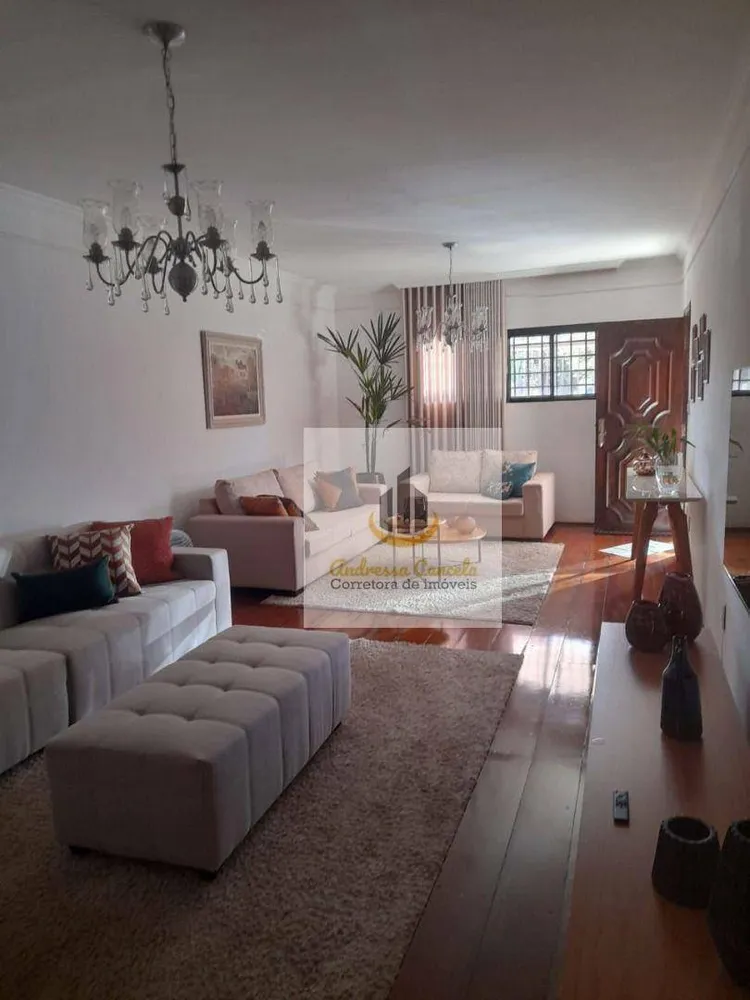 Casa, 3 quartos, 258 m² - Foto 4