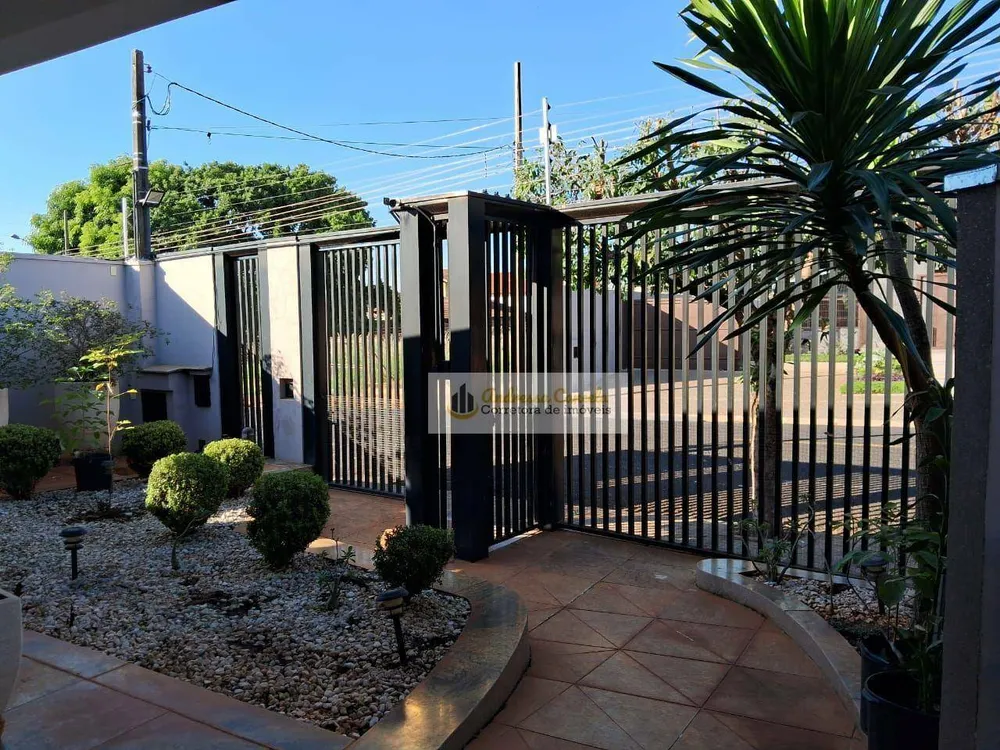 Casa, 5 quartos, 421 m² - Foto 4