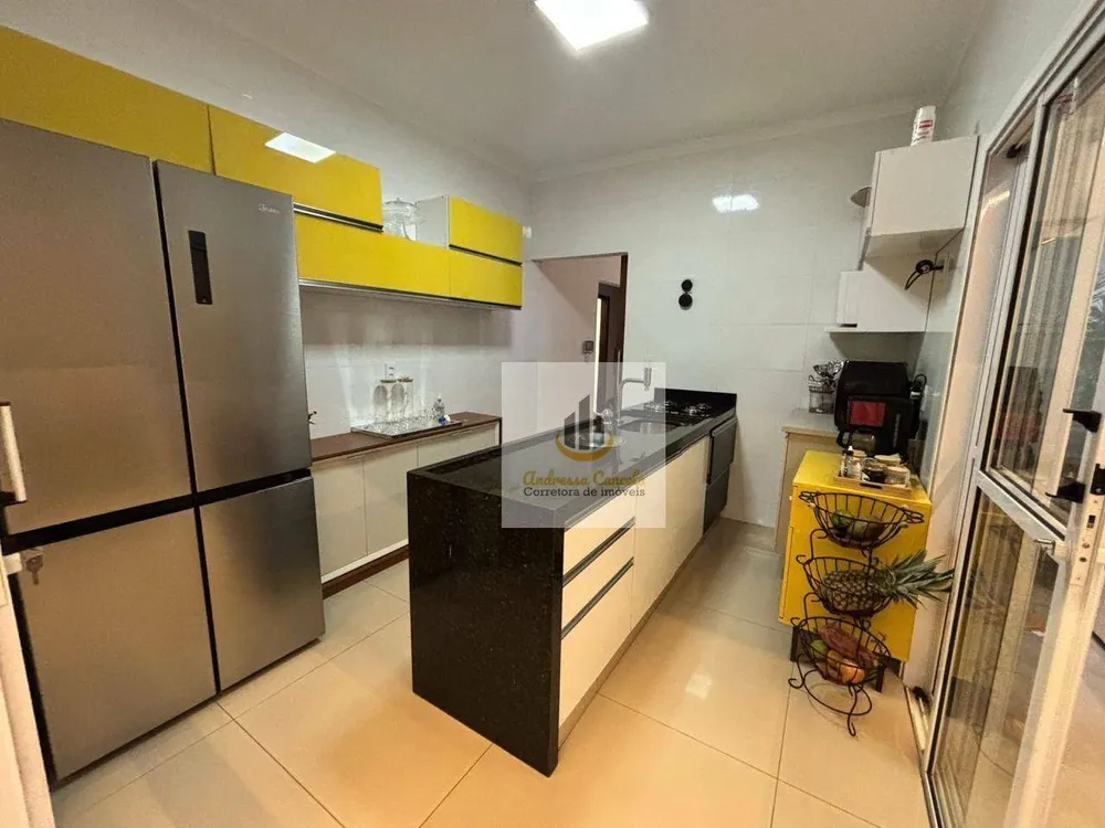 Casa, 3 quartos, 160 m² - Foto 1