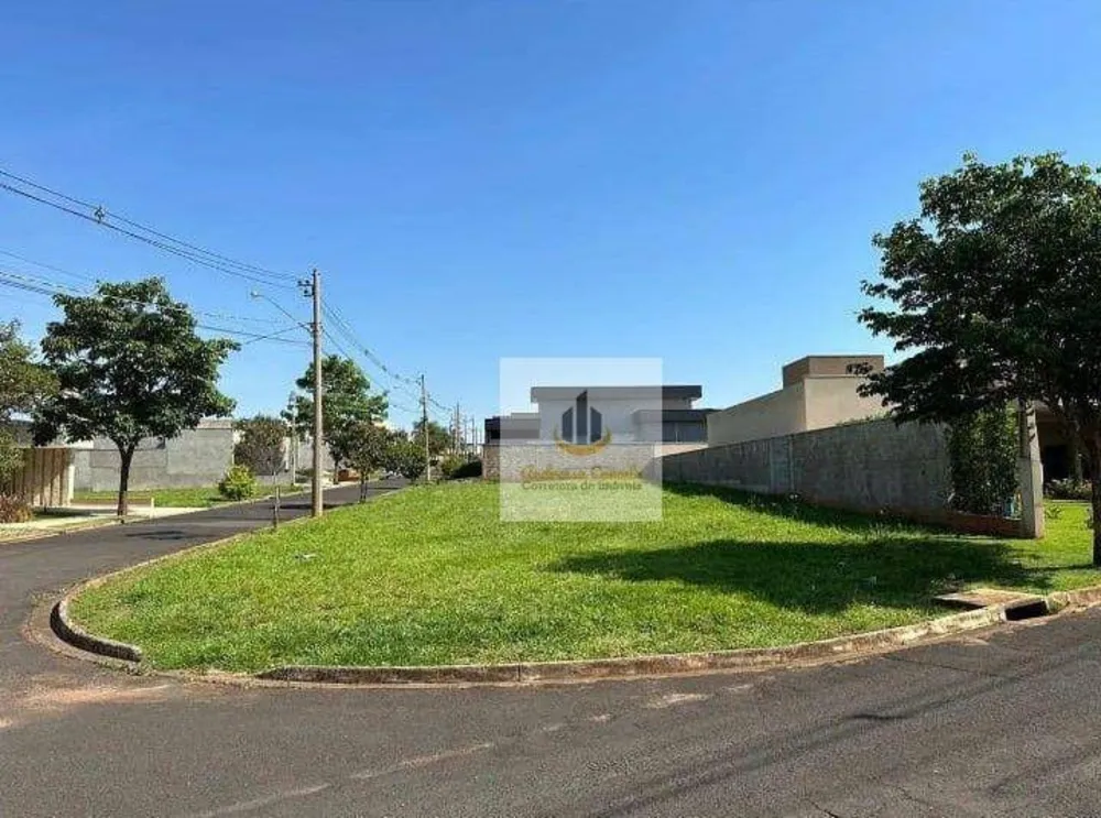 Loteamento e Condomínio, 623 m² - Foto 1